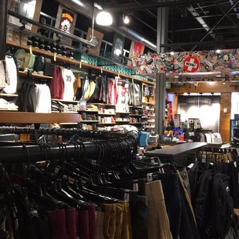 Zumiez - View from the back of the Store - Women's Clothing Near Me - Kapolei, Hawaii Zumiez - View from the back of the Store - Women's Clothing Near Me - Kapolei, Hawaii