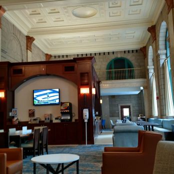 SpringHill Suites by Marriott Baltimore Downtown/Inner Harbor - Lobby area towards breakfast bar - Hotels Near Me - Baltimore, Maryland SpringHill Suites by Marriott Baltimore Downtown/Inner Harbor - Lobby area towards breakfast bar - Hotels Near Me - Baltimore, Maryland