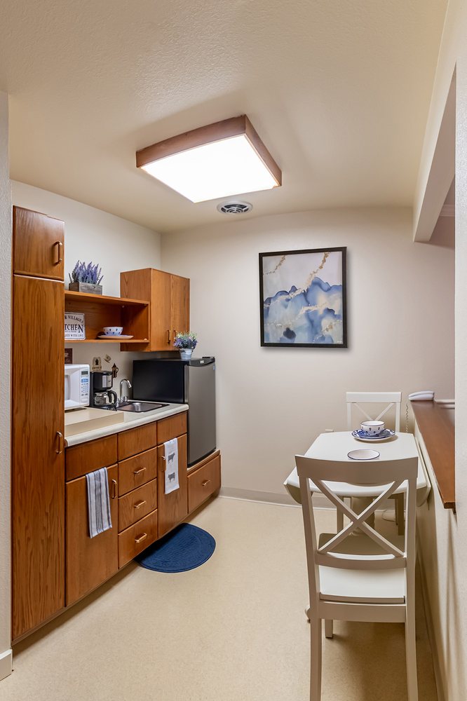 ARBOR VILLAGE AT HILLCREST SENIOR LIVING Updated August 2024 15