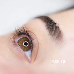 Fabulash - Perfectly natural: lash lift + tint