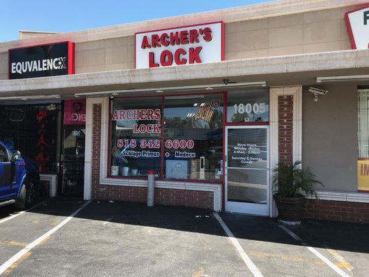In-Store - Since 1985, Archers Lock and Security has had a storefront location located at 18005 Ventura Blvd, Encino, CA 91316. Stop by our store and meet our owner Jerry Garcia if you need to have keys duplicated or purchase a garage/gate remote for your home, apartment or condo. We also sell locks and door hardware at some of the best prices around and we have years of experience and knowledge to help guide you in your purchase. Need to have your locks serviced? No problem, we have a full service work bench to repair or adjust your locks to get them back working in tip top shape. So stop by today and experience the Archers Lock difference! We are open Monday - Friday from 10am - 5pm and generally close for lunch between 1pm-2pm. In-Store - Since 1985, Archers Lock and Security has had a storefront location located at 18005 Ventura Blvd, Encino, CA 91316. Stop by our store and meet our owner Jerry Garcia if you need to have keys duplicated or purchase a garage/gate remote for your home, apartment or condo. We also sell locks and door hardware at some of the best prices around and we have years of experience and knowledge to help guide you in your purchase. Need to have your locks serviced? No problem, we have a full service work bench to repair or adjust your locks to get them back working in tip top shape. So stop by today and experience the Archers Lock difference! We are open Monday - Friday from 10am - 5pm and generally close for lunch between 1pm-2pm.