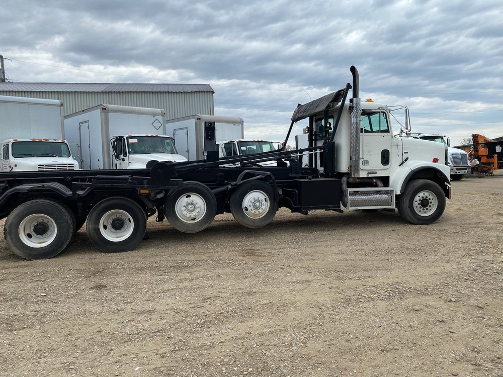 A CONTAINER OF NWFL Updated October 2024 143 Yacht Dr