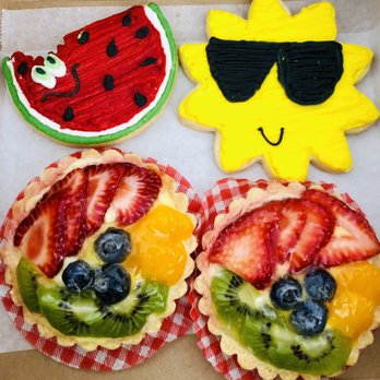 Skiff's Cakes - Bakeries Near Me - Simi Valley, California Skiff's Cakes - Bakeries Near Me - Simi Valley, California