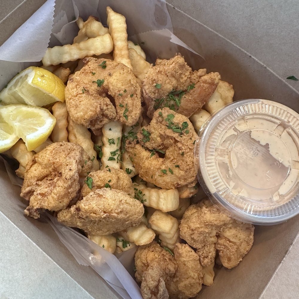 Tonewood Brewing - Barrington - Fried shrimp and fries - Breweries Near Me - Barrington, New Jersey