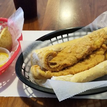 The Flying Harpoon 2 - Flounder Sammich and yukons - Seafood Near Me - Orange Beach, Alabama The Flying Harpoon 2 - Flounder Sammich and yukons - Seafood Near Me - Orange Beach, Alabama