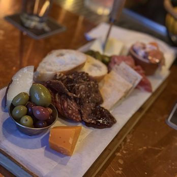 Valentine Distilling - Charcuterie - Distilleries Near Me - Ferndale, Michigan Valentine Distilling - Charcuterie - Distilleries Near Me - Ferndale, Michigan