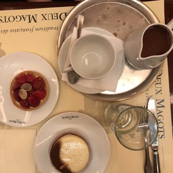 Les Deux Magots - Hot chocolate and desserts - French Near Me - Paris, 75 Les Deux Magots - Hot chocolate and desserts - French Near Me - Paris, 75