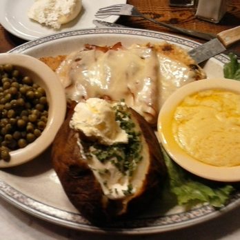 BlondZee's Guest House - Their version of CORDON BLEU, which too was delicious. - American Near Me - Salem, Oregon BlondZee's Guest House - Their version of CORDON BLEU, which too was delicious. - American Near Me - Salem, Oregon