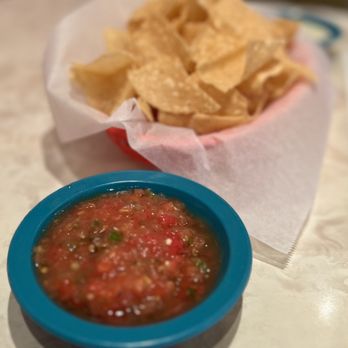 Chuy's - Chips and salsa - Mexican Near Me - San Antonio, Texas