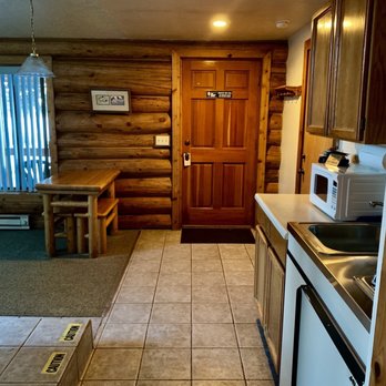 Red Canyon Lodge - Resorts Near Me - Dutch John, Utah Red Canyon Lodge - Resorts Near Me - Dutch John, Utah