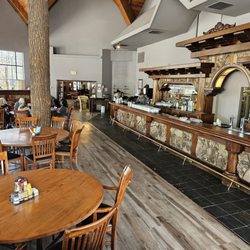 Canyon Restaurant & Tavern Bar - Interior of restaurant - 4.14.2025