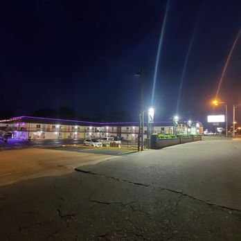 Lakeside Inn - Hotels Near Me - Newport, Arkansas Lakeside Inn - Hotels Near Me - Newport, Arkansas