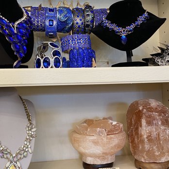Chique Rock Shop - Blue beauties - Gemstones & Minerals Near Me - Las Vegas, Nevada