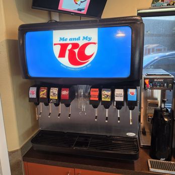 K & M Drive-In - Fast Food Near Me - Camas, Washington