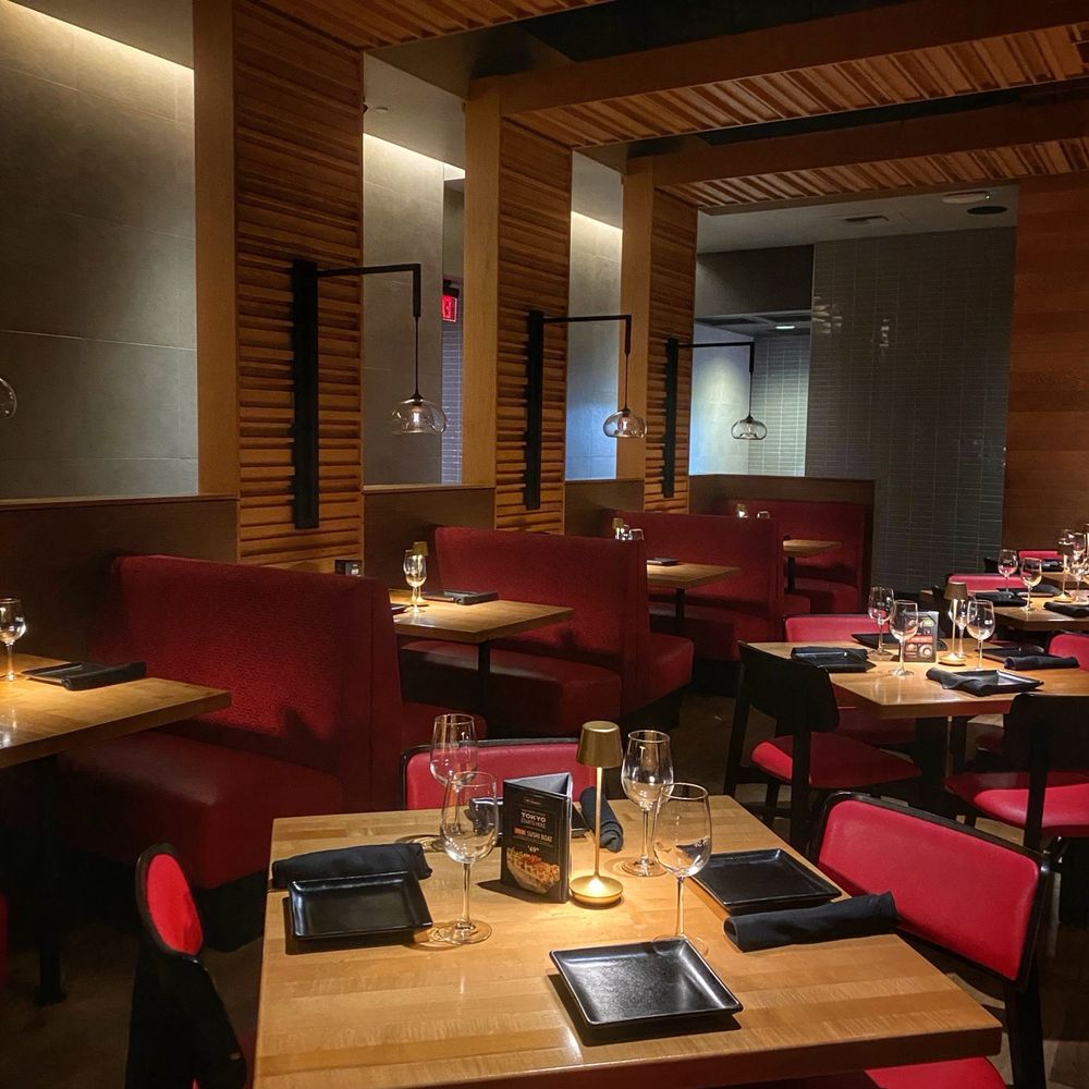 P.F. Chang's - Table & Booth seating in central dining area - Chinese Near Me - Clearwater, Florida P.F. Chang's - Table & Booth seating in central dining area - Chinese Near Me - Clearwater, Florida
