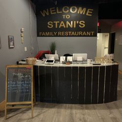 Stani’s Family Restaurant