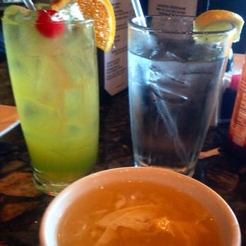 Canton Bistro - Green tea cocktail and a cup of egg drop soup - Chinese Near Me - La Quinta, California