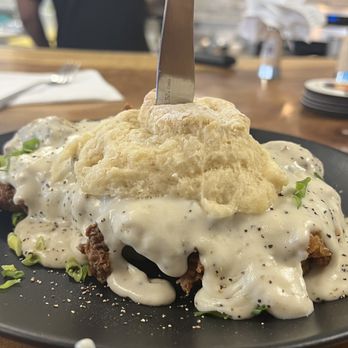 Southern Love - Chicken with Biscuit & Delicious White Gravy! - Southern Near Me - Honolulu, Hawaii Southern Love - Chicken with Biscuit & Delicious White Gravy! - Southern Near Me - Honolulu, Hawaii