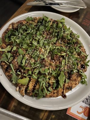 Valsos Table and Bar by null