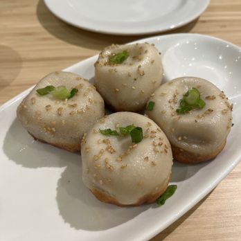 Shanghai time - Pan-fried pork soup dumplings - Shanghainese Near Me - New York, New York