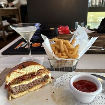 Lumi's Restaurant - Bar Menu items - Italian Near Me - Fairfield, New Jersey