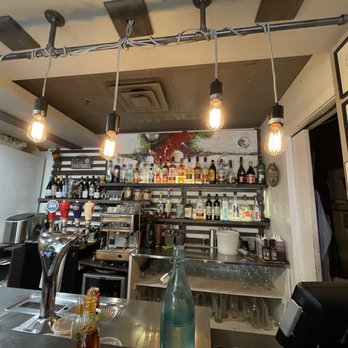 La Pizzaio - Bar - Italian Near Me - Quebec City, Quebec