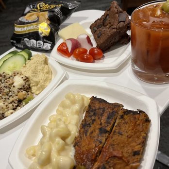 Delta Sky Club - Concourse E - Airport Lounges Near Me - Atlanta, Georgia Delta Sky Club - Concourse E - Airport Lounges Near Me - Atlanta, Georgia