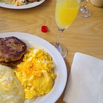 The Serving Spoon - Salmon croquettes, grits and eggs - Breakfast & Brunch Near Me - Inglewood, California The Serving Spoon - Salmon croquettes, grits and eggs - Breakfast & Brunch Near Me - Inglewood, California