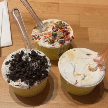 Avrilililly's Creamery - Avrililillys delight, sugar mama and the Hamilton terrace - Gelato Near Me - New York, New York