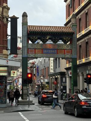 QT Melbourne by null