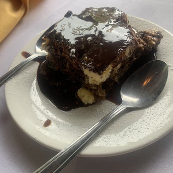 Bella Roma - Tiramisu - Italian Near Me - Jeffersonville, Indiana