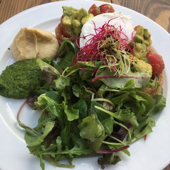 Babuschka - Mormors Toast mit pochiertem Ei als Add-On - Cafes Near Me - Berlin, BE Babuschka - Mormors Toast mit pochiertem Ei als Add-On - Cafes Near Me - Berlin, BE