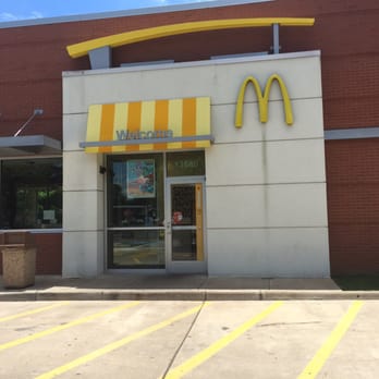 McDonald's - Side Entrance - Coffee & Tea Near Me - Dale City, Virginia