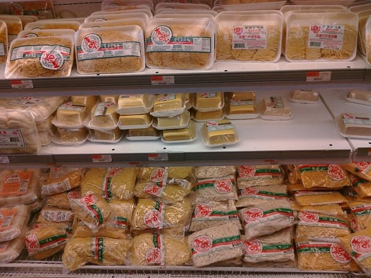 Chang Jiang Supermarket by null