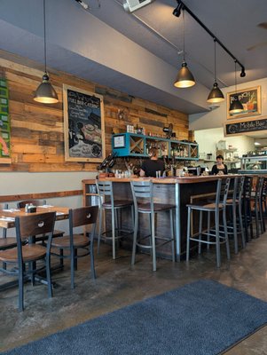 Grant's Neighborhood Grill by null