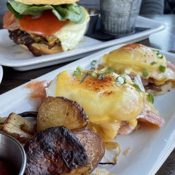 Sulmona - smoked salmon eggs benedict - Pizza Near Me - Cambridge, Massachusetts
