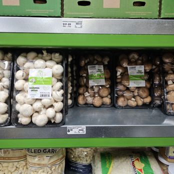 US Foods CHEF'STORE - Fresh Mushrooms - Grocery Near Me - San Jose, California