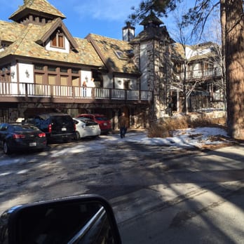 Edgewood Mansion - Plenty of parking - Vacation Rentals Near Me - Big Bear Lake, California Edgewood Mansion - Plenty of parking - Vacation Rentals Near Me - Big Bear Lake, California