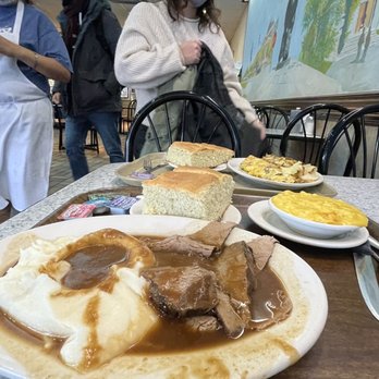 Valois - Mediocre honestly - Breakfast & Brunch Near Me - Chicago, Illinois Valois - Mediocre honestly - Breakfast & Brunch Near Me - Chicago, Illinois