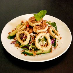 Eats Restaurant - Calamari Salad