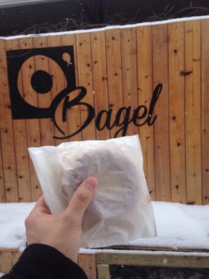 Photo of O'Bagel - Montréal, QC, CA. Œuf,bacon & fromage: mon genre de trio ;)