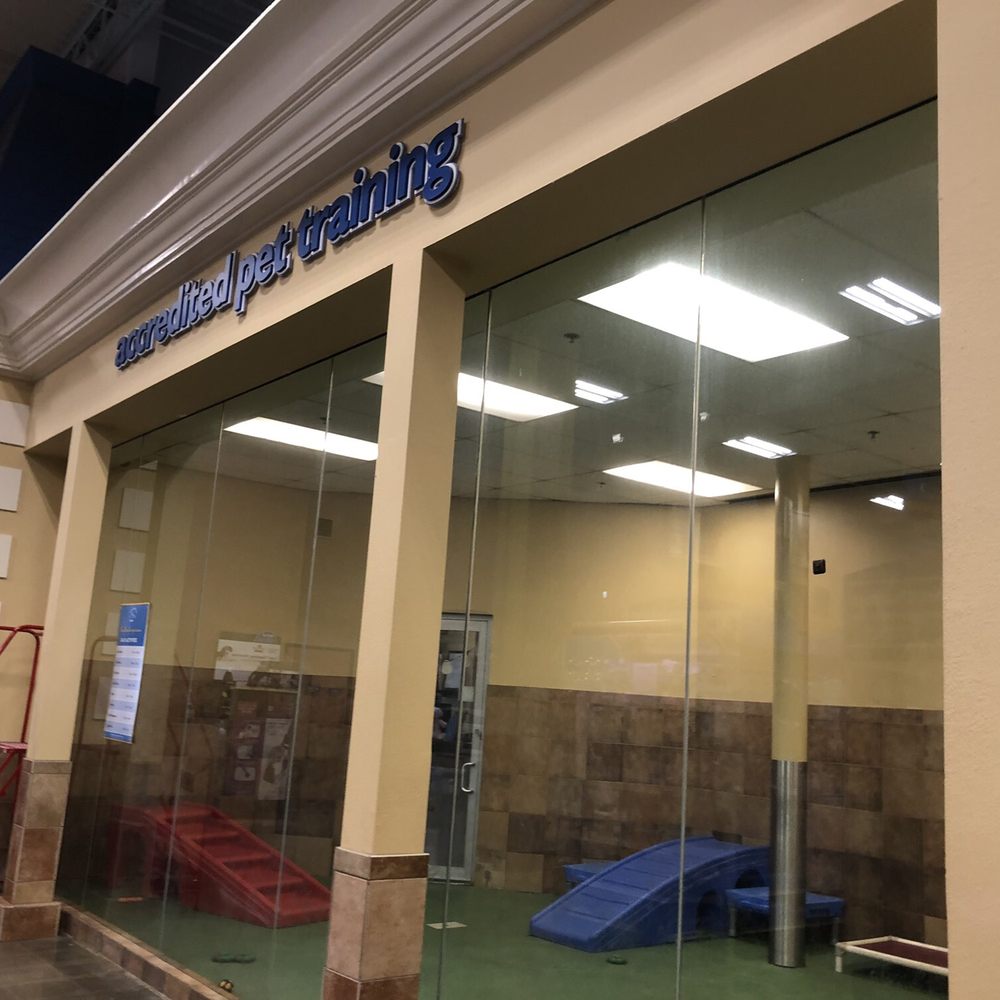 PetSmart - Inside - Pet Stores Near Me - Smyrna, Georgia