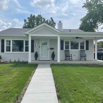Four Seasons Contracting - Final product with addition of shutters - Roofing Near Me