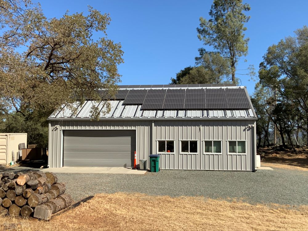 Slide of Foothills Solar Cleaning