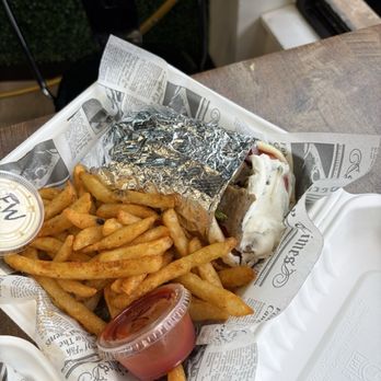 Edgewater Subs - Gyros and Cajun fries - Sandwiches Near Me - Cleveland, Ohio