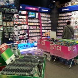 Micromania
