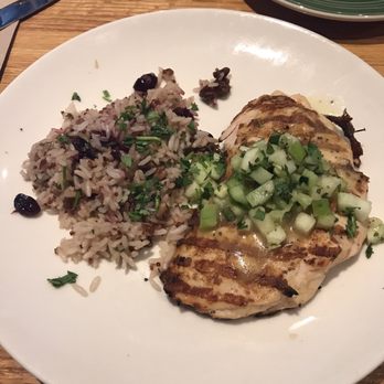 Applebee's Grill + Bar - American Near Me - Brentwood, New York Applebee's Grill + Bar - American Near Me - Brentwood, New York