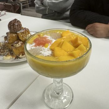Sweet Heart Dessert House - Mango cubes - Desserts Near Me - Rosemead, California Sweet Heart Dessert House - Mango cubes - Desserts Near Me - Rosemead, California