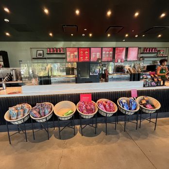 Starbucks - Barista bar - Coffee & Tea Near Me - Ventura, California Starbucks - Barista bar - Coffee & Tea Near Me - Ventura, California