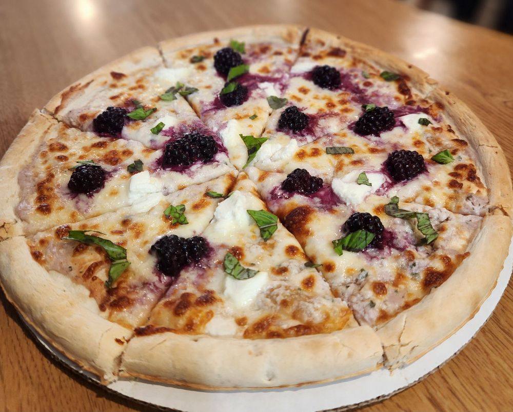 Mike's Bar and Grill Logo